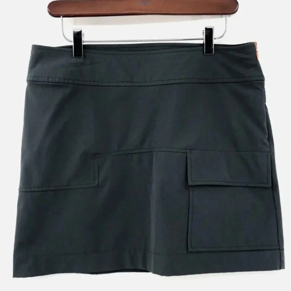 TITLE NINE Skirt Grey Active Pockets Stretch Side Zip Women Charcoal Gray Blue - Picture 1 of 6